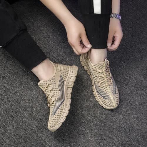 Men's Sports Running Mesh Soft Bottom Sneakers