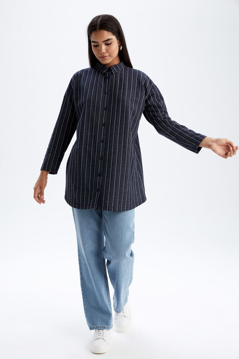 Woman Regular Fit Knitted Long Sleeve Tunic - Navy
