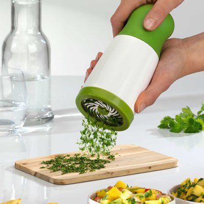 Salad Vegetable Garlic Coriander Spice Chopper