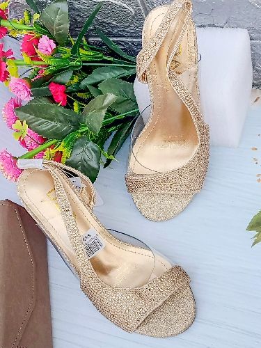Ladies Trendy Rhinestone Sandal Mid Heels- Gold