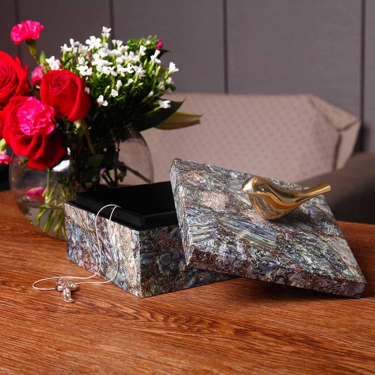 Square Jewelry Box with Copper Bird Wooden Trinket Jewelry Box Copper Bird Decoration Ring Necklace Storage Box Birthday Gifts for Women Black Velvet