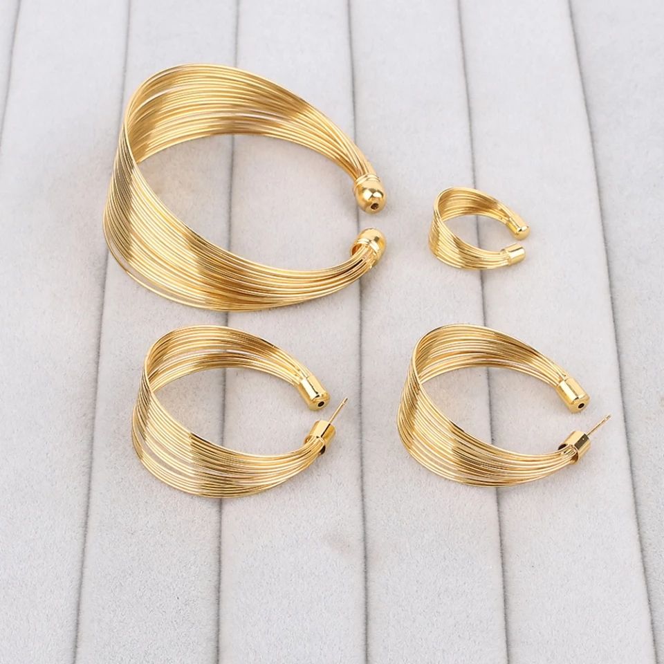 Quality Wire Costume Women Jewelry Set Accessories Female Gold Necklace Sets