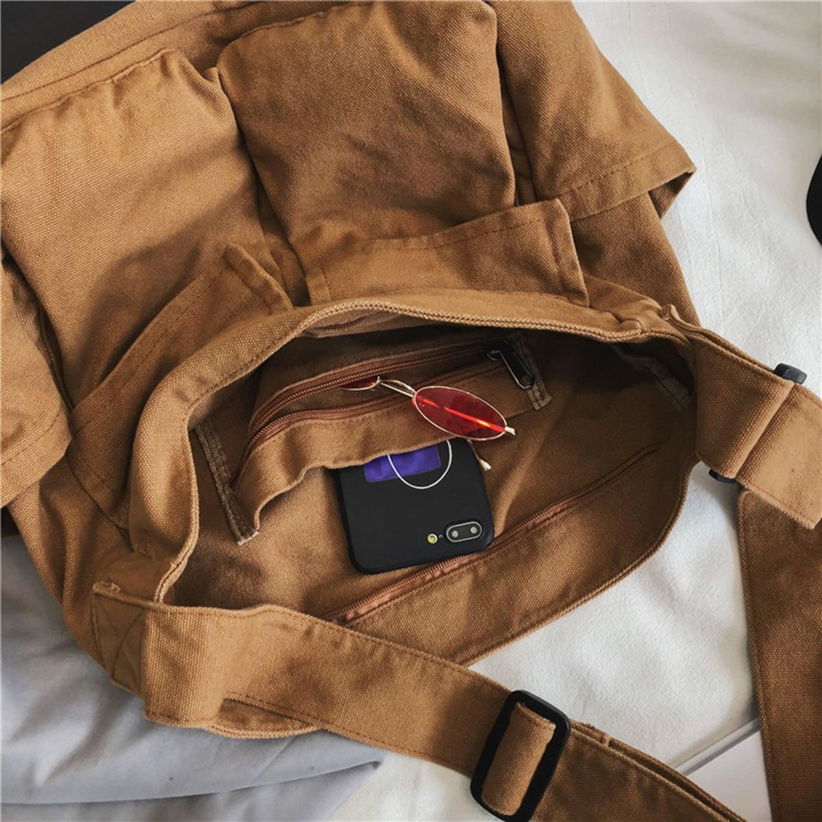 Tooling style shoulder messenger bag men and women ins canvas bag student school bag street large capacity art leisure bag brown
