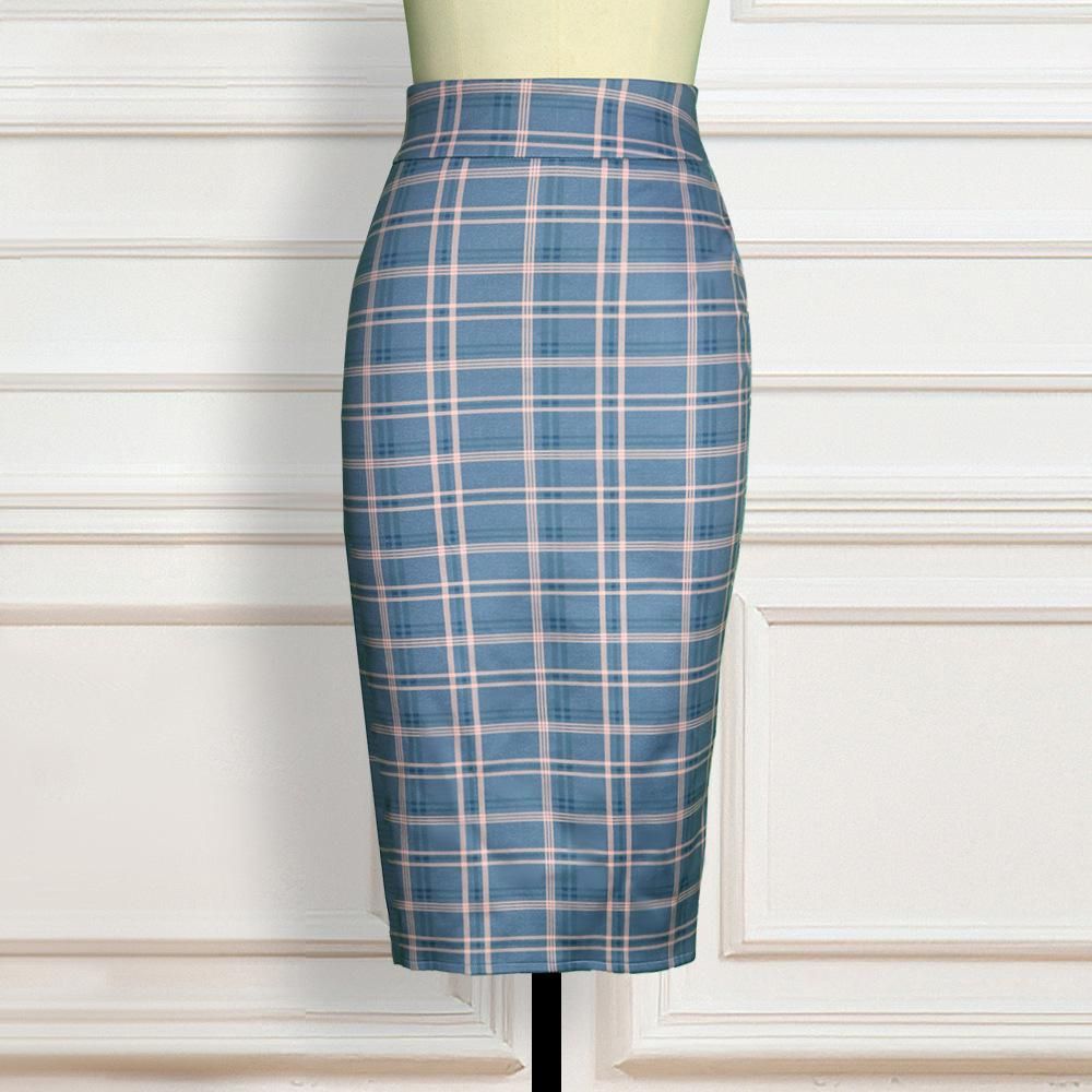 High waisted and buttocks covered plaid, elegant and elastic, versatile pencil skirt, women's half