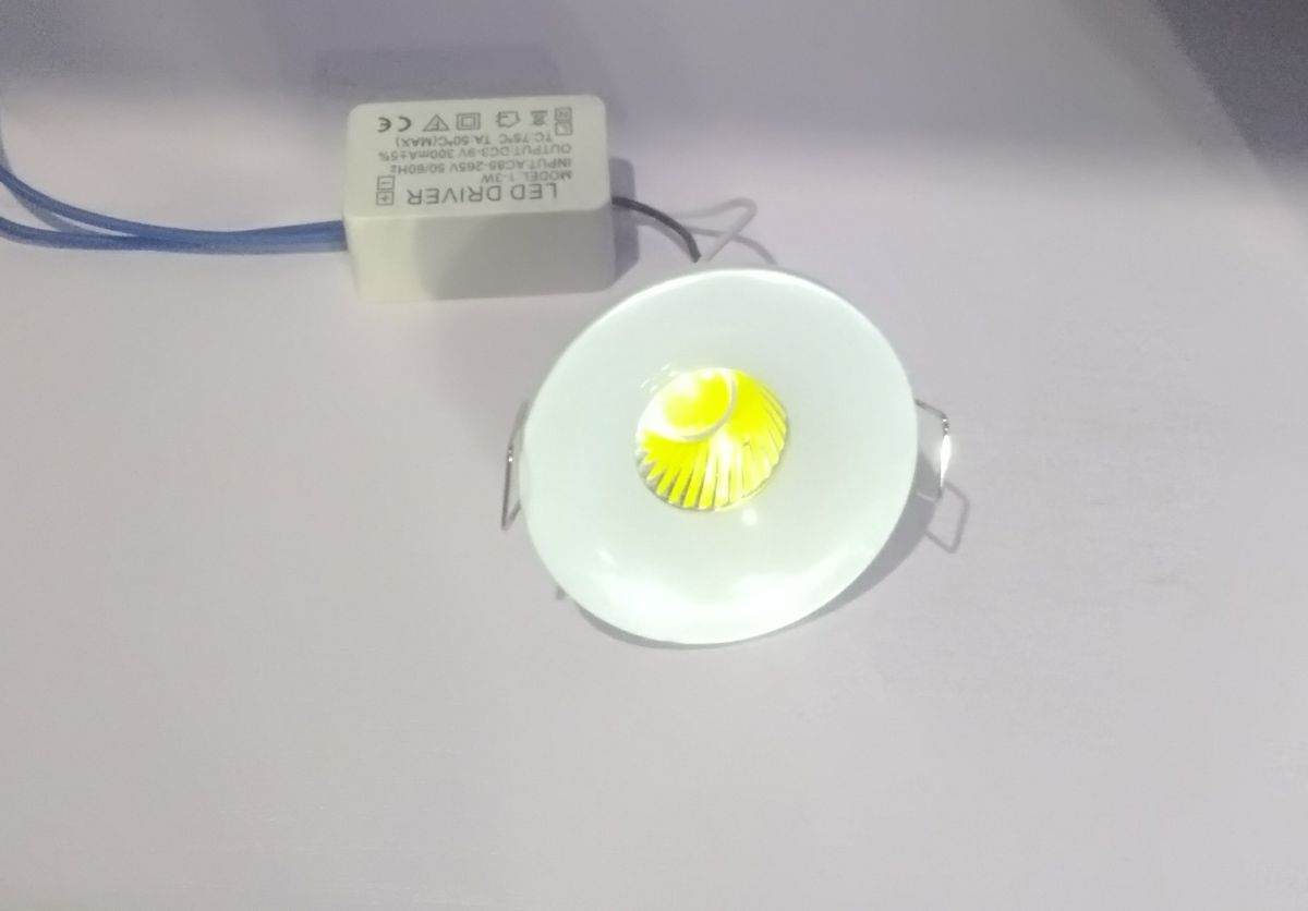 POP SPOT LED LIGHT. (MINI)  LIGHTING