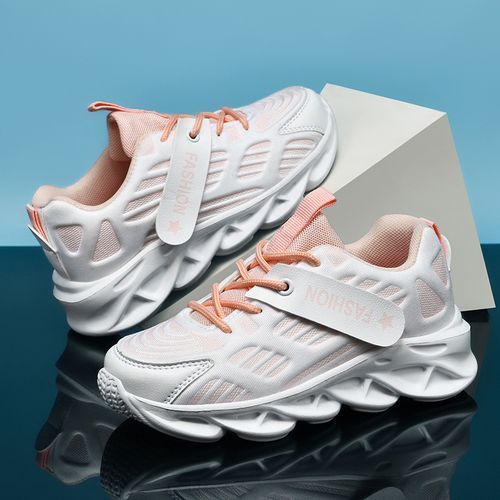 2021 New Girls Catwalk Trend Fashion Sneakers