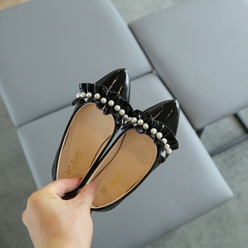 Girls Ruffle Design Flat Shoe