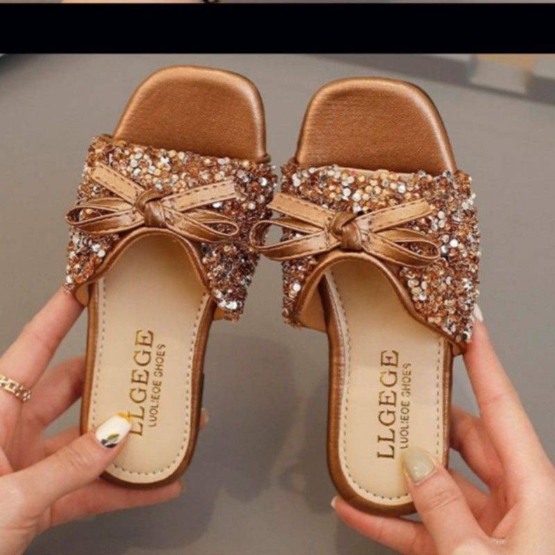 Trendy Girls Slippers