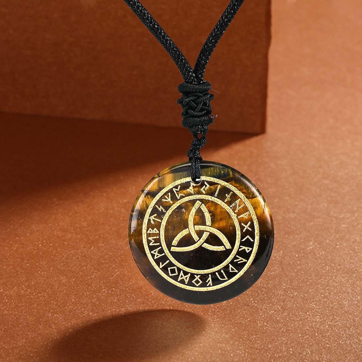 Fashion Triquetra Necklace Necklace For Boys Womens Yellow