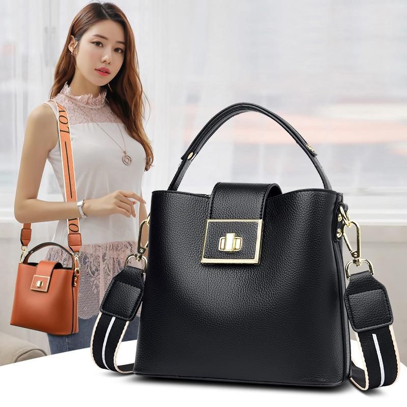 Popular Bucket Bag for Women 2021 New Fashion Printed Shoulder Bag with Mesh Red and Black Versatile