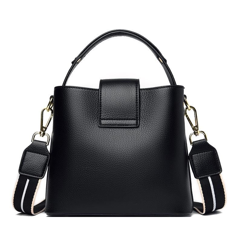Popular Bucket Bag for Women 2021 New Fashion Printed Shoulder Bag with Mesh Red and Black Versatile