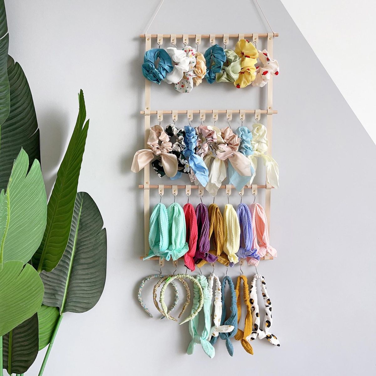 Headband Holder Hair Accessories Organizer Wall-mounted Headband Beige