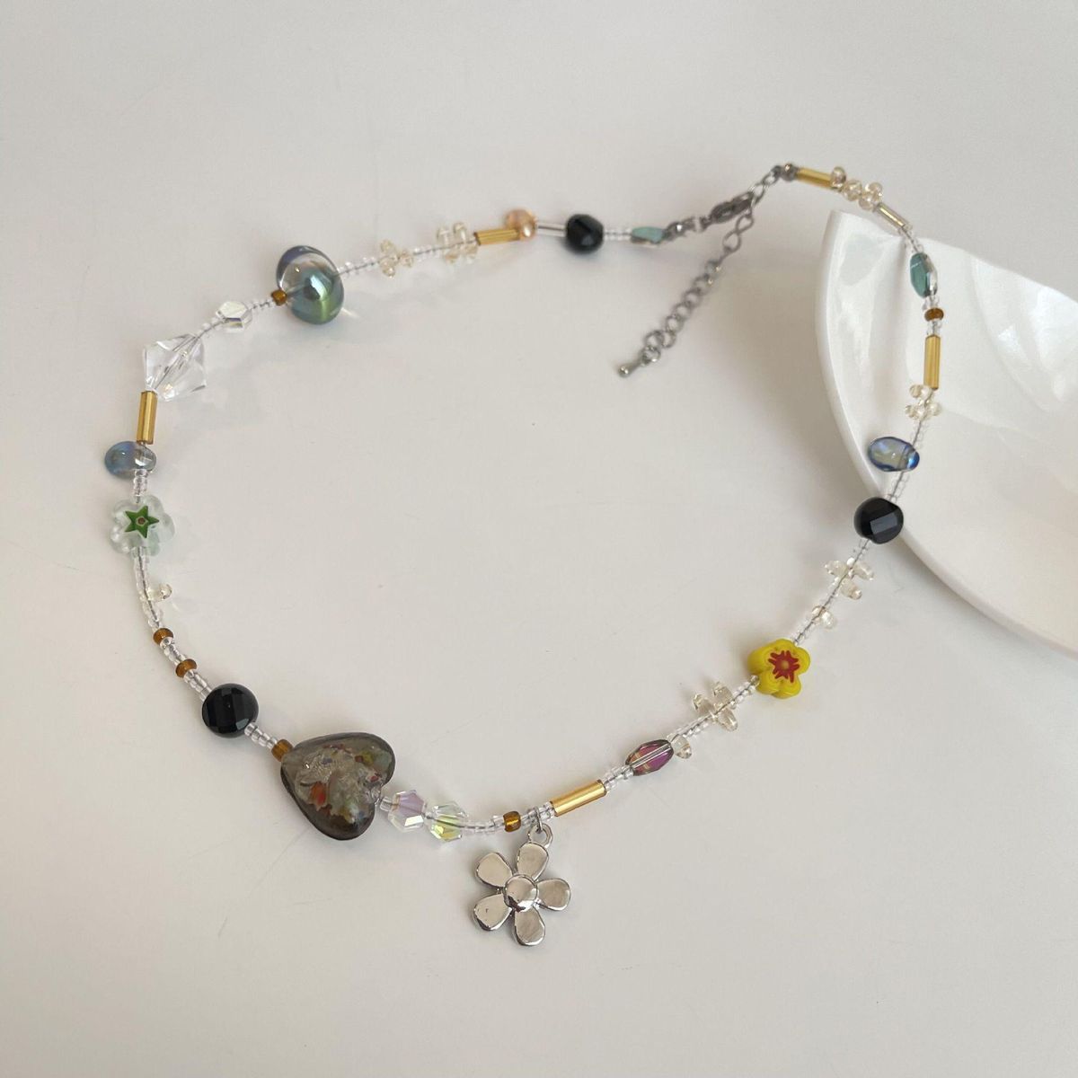 Korean Flower Pendant Crystal Class Gravel Beaded Necklace For Women Cool Y2K Choker 2022 Fashion Jewelry Exquisite Accessory