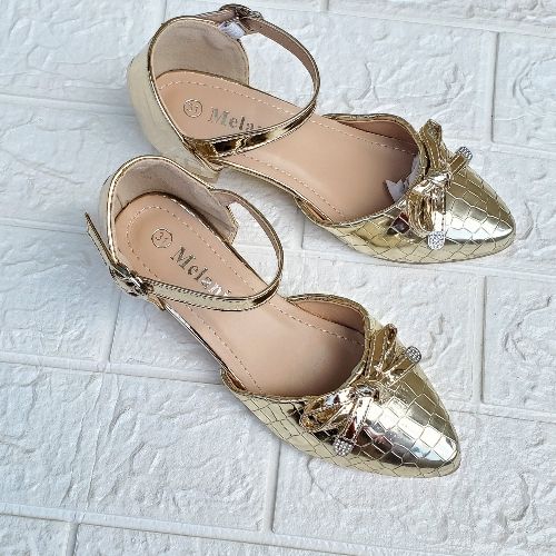 Stylish Girls Block Heel Shoe