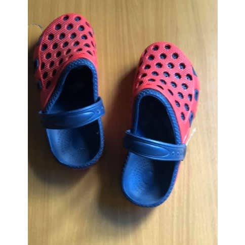 Simple Crocs Men's Rubber Sandals