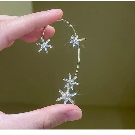 1 Piece Rhinestone Star Snow Flakes Cuff Earring - Gold