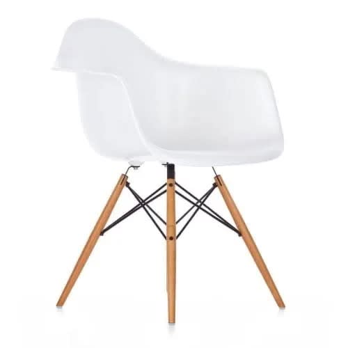 Eames Plastic Side Chair - White