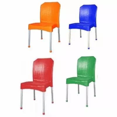 4 Aluminum Leg Chairs