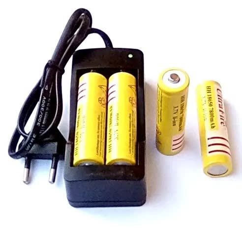 Rechargeable 3.7v Battery 18650 - 7800mah + Charger - 4 Pieces