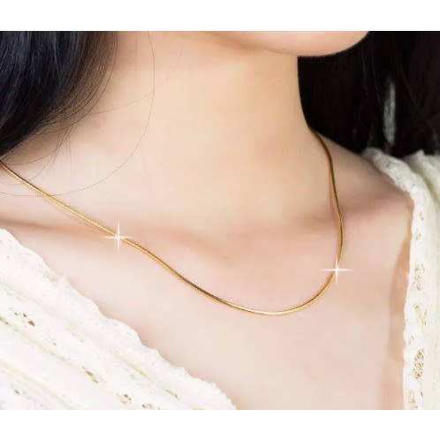 Unisex Slim Snake Bone Chain Necklace - Gold