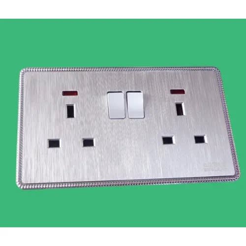 Double Electric 13a 2-gang Switched Socket With Neon