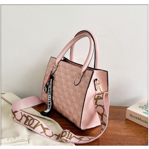 Female Handbag - Pink