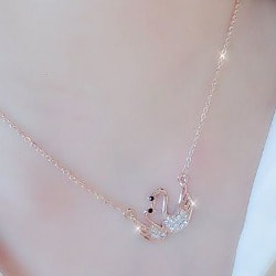 Crystal Zircon Pendant Necklace 02