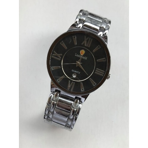 Sleek Men's Stainless Steel Wrist Watch