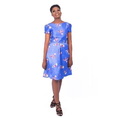 Canoe / Back Lapel Neckline, A-line Knee Length Dress With Inserted Side Pocket And Short