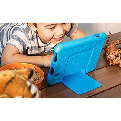 8 Kids Edition - 8" - 32GB Storage & 2GB RAM - Blue Pouch