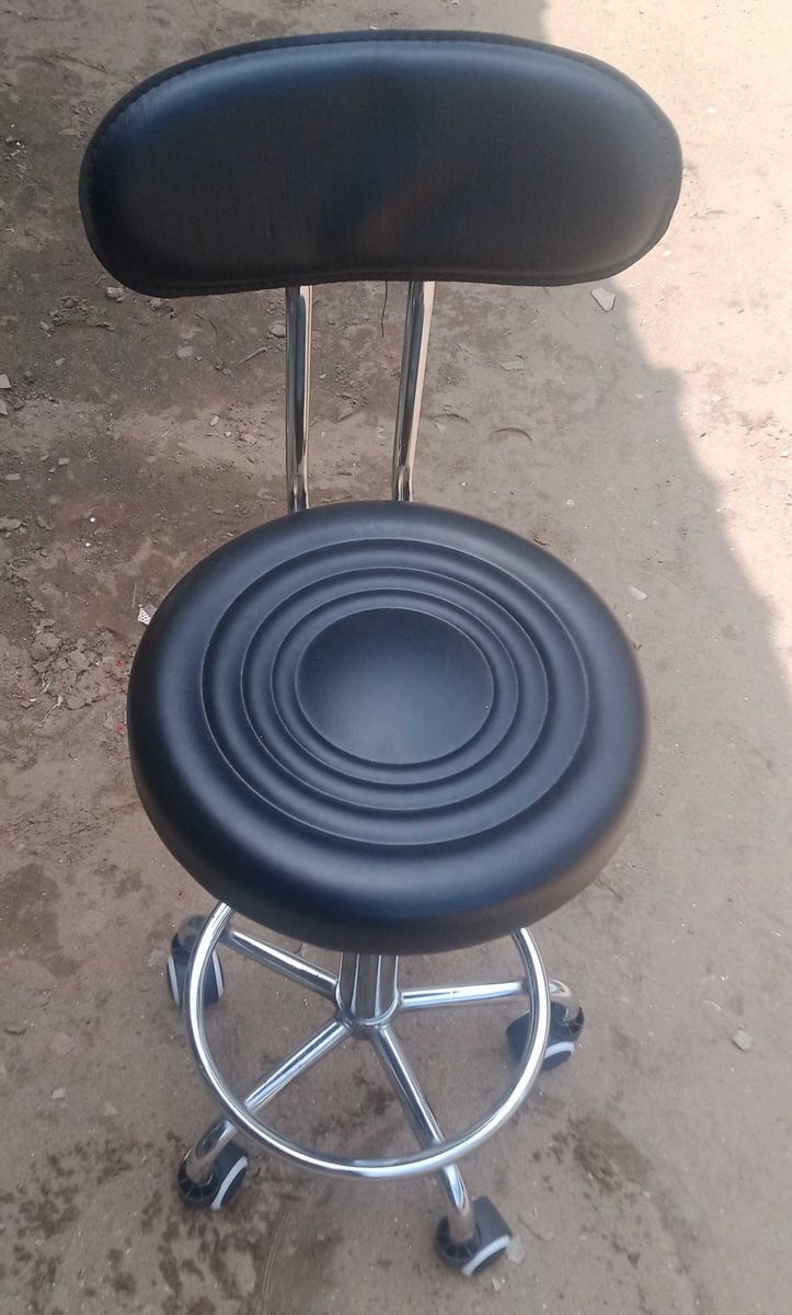 Kitchen Sleek Stool