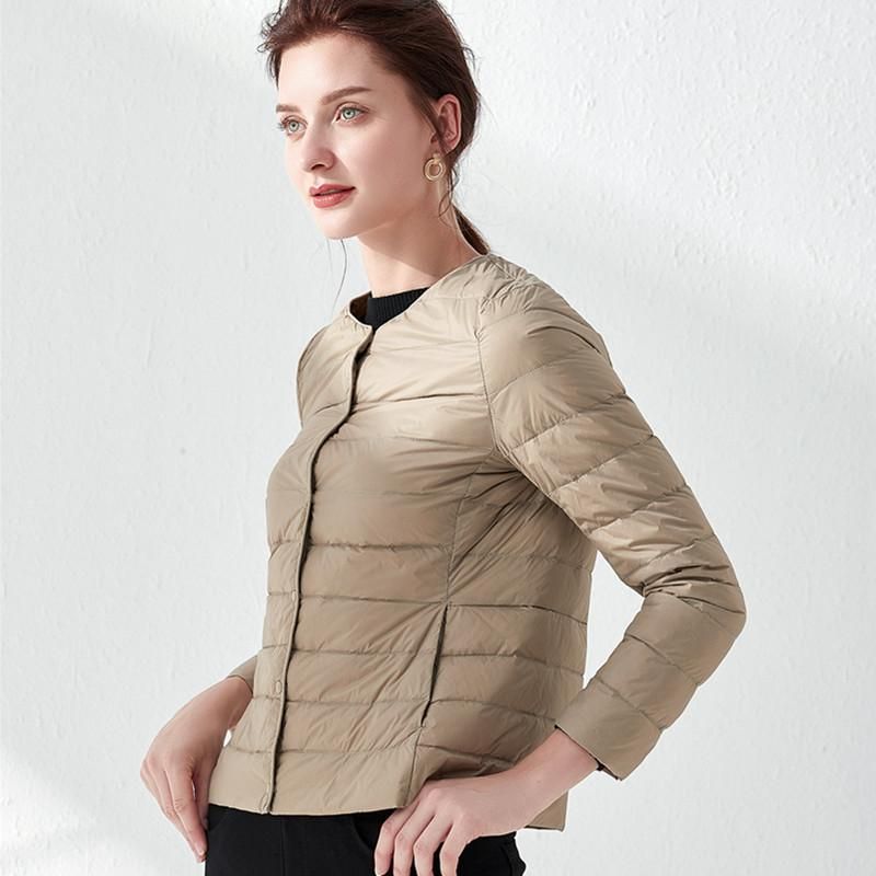 2022 Winter Style Collarless Lightweight Short Fit Down Coat Women's Large Round Neck Short Coat