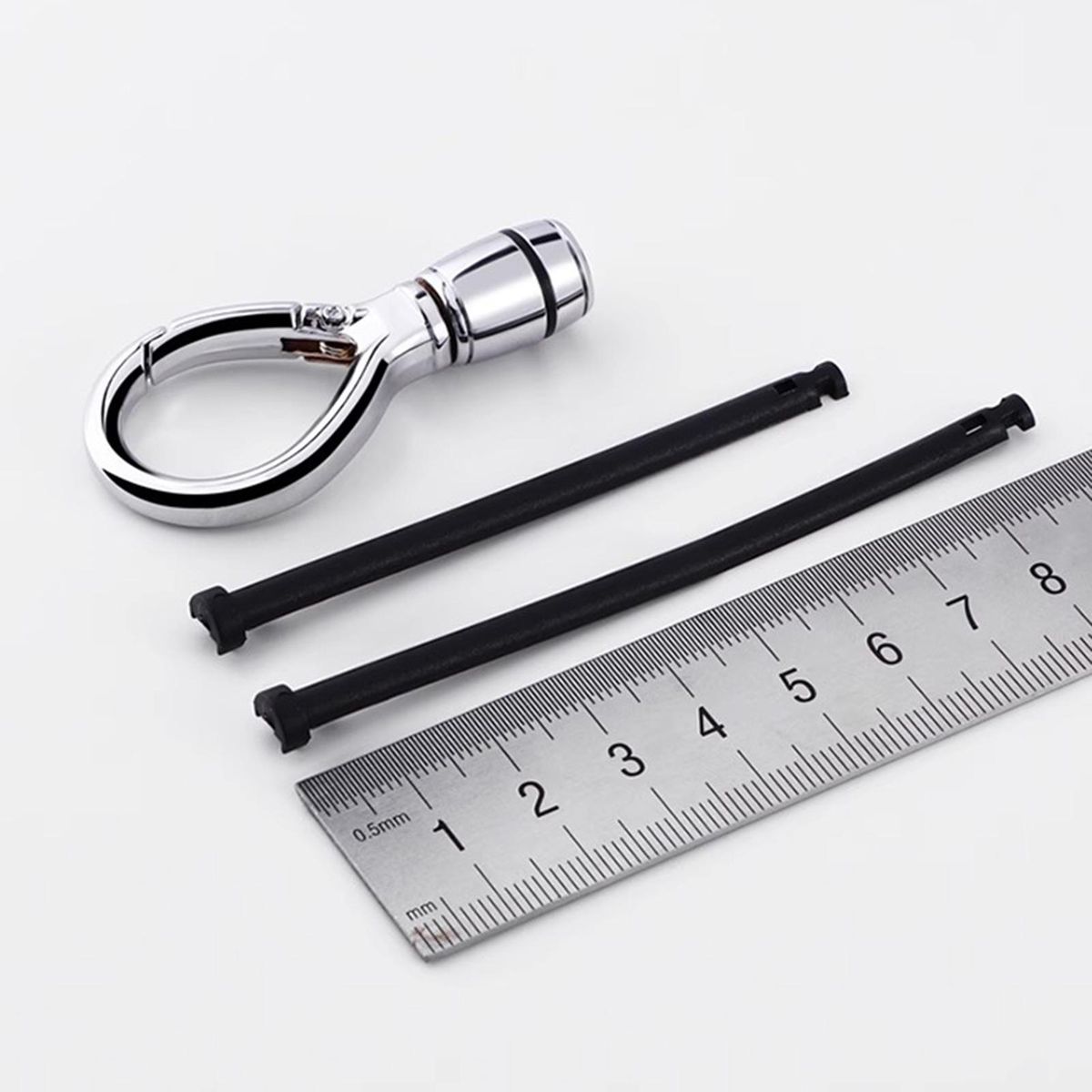 Keychain for Family Premium Zinc Alloy Car Keychain Stylish Gift Silver