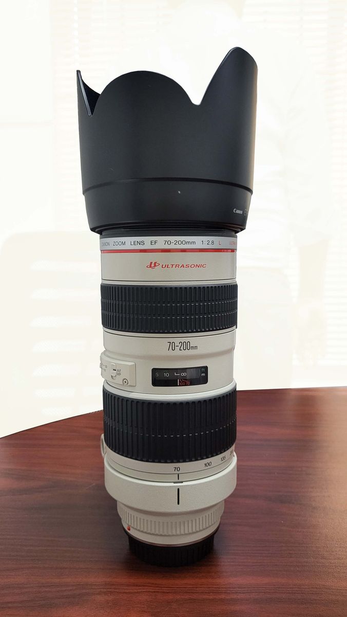 CANON LENS EF70-200MM 2.8L USM+LENS CASE & HOOD