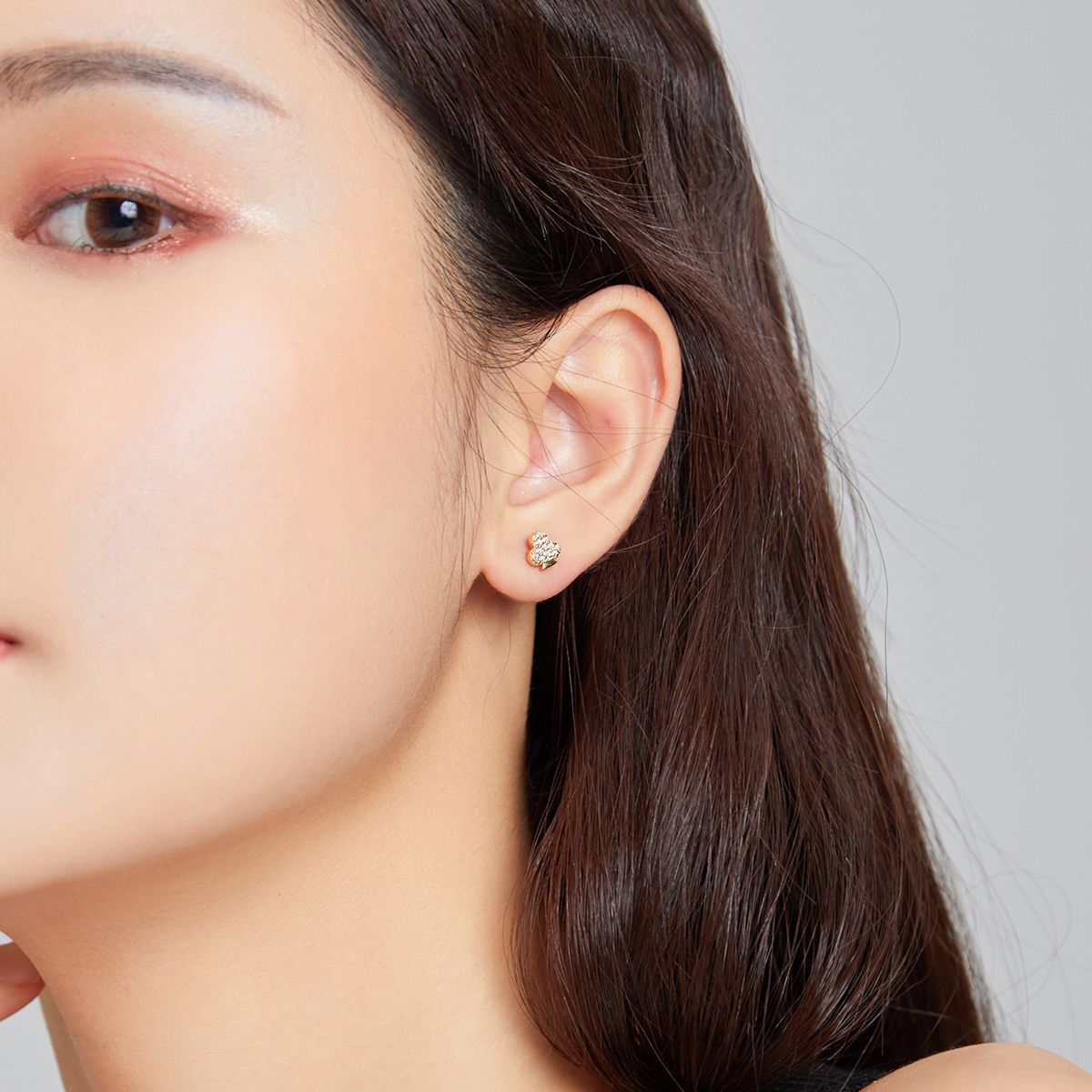 Plum Blossom Poker Women Earrings