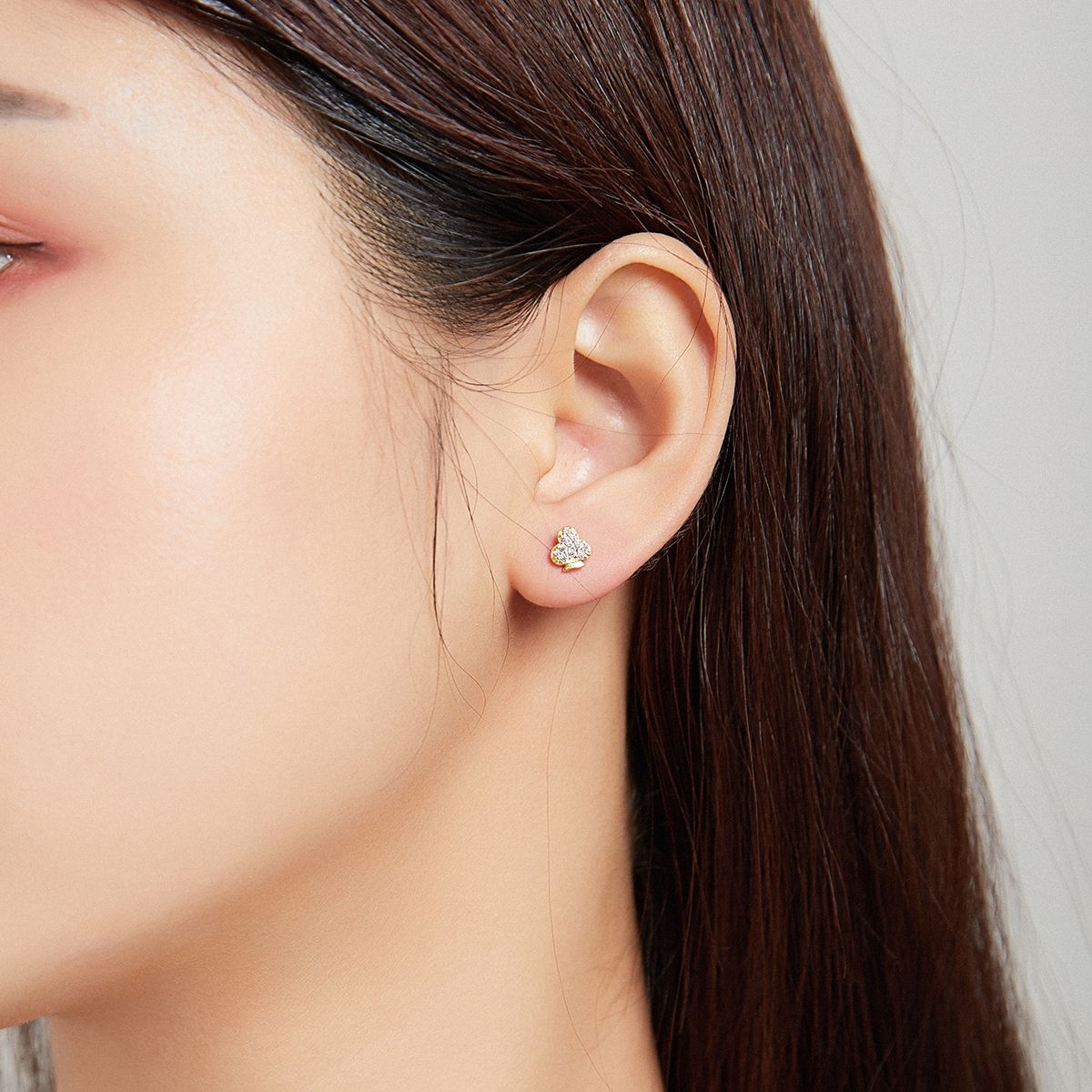 Plum Blossom Poker Women Earrings