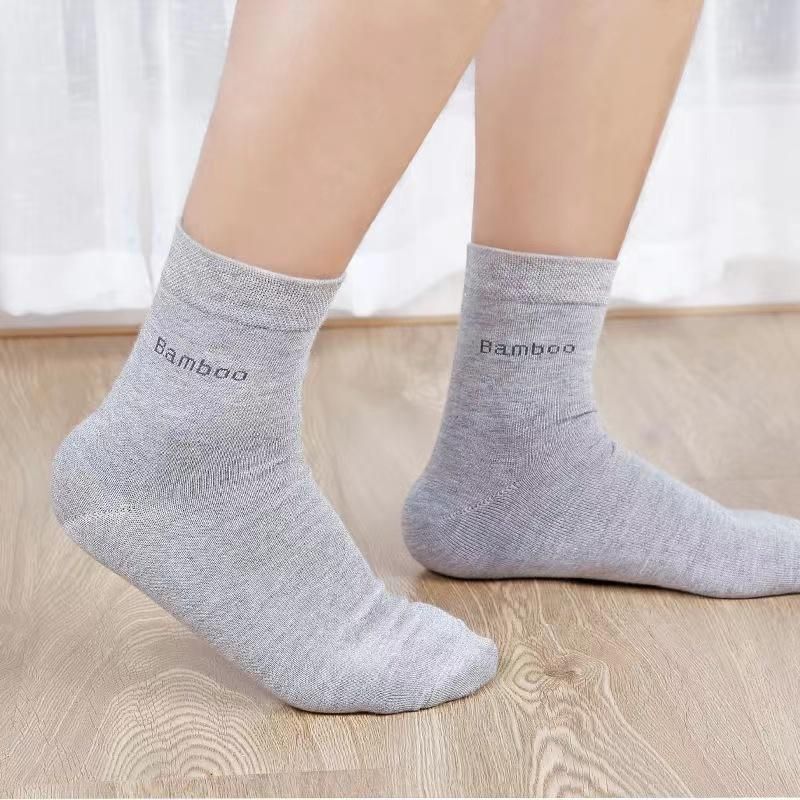 5 pairs/lot new men's socks natural bamboo fiber socks casual business antibacterial breathable mid tube socks men's fastshipping