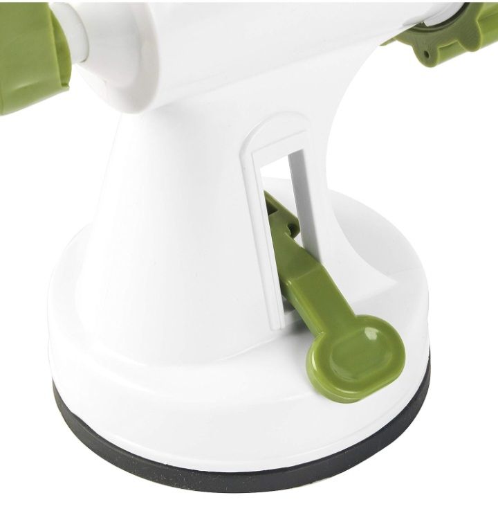 Manual Meat Mincer & Grinder With 2 Blade Attachments