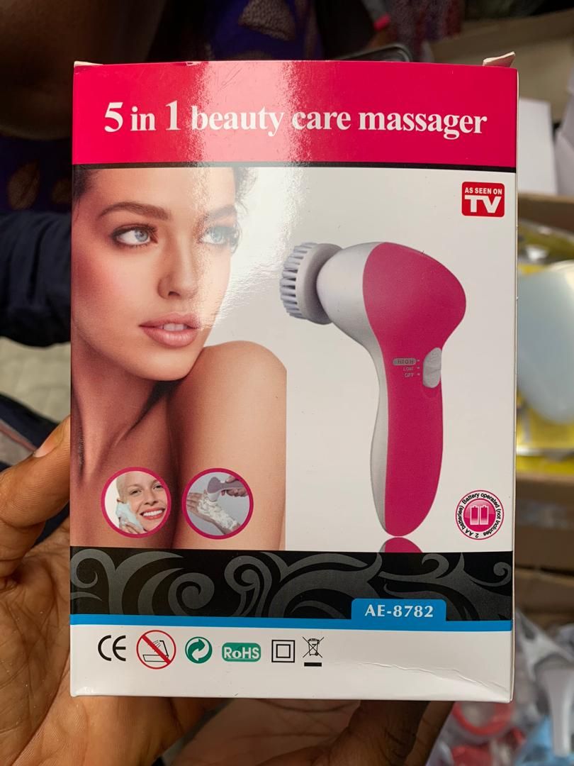 Facial 5 In 1 Brush Massager For Deep Exfoliation
