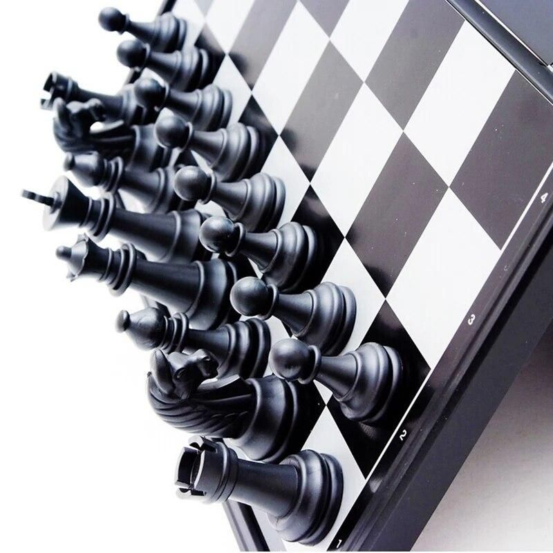 International Word Chess Game Medieval Folding Chess Pieces/ Complete Set Entertainment 32mm*195mm