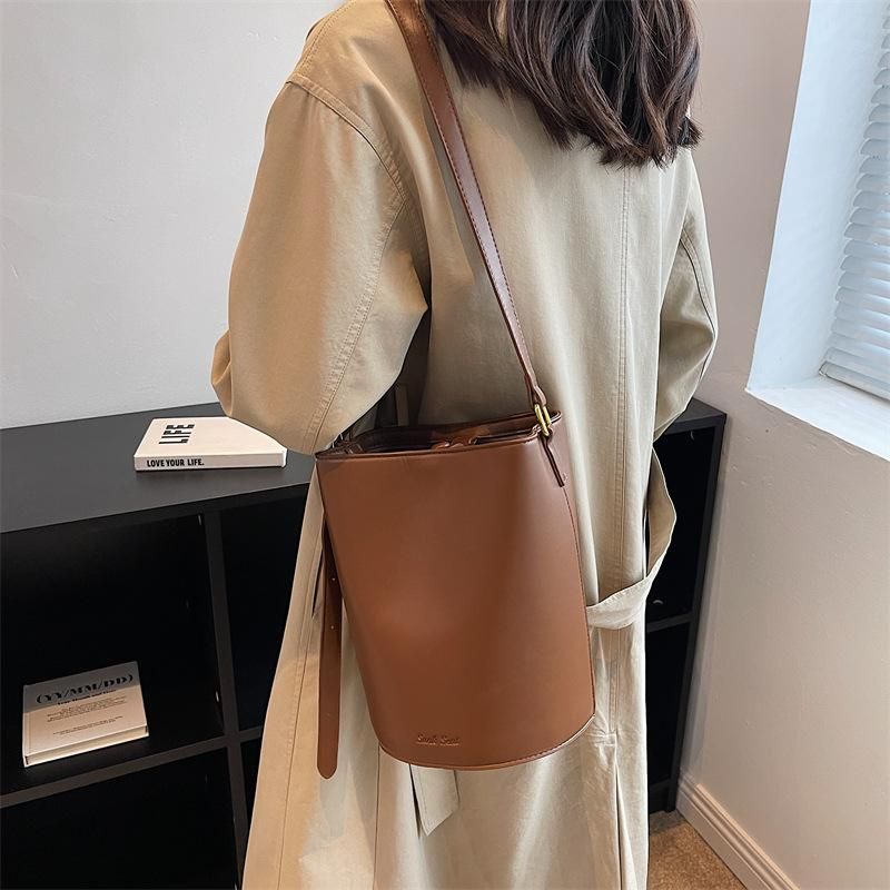 Baobao Women's Fashion Crossbody B 2022 New Simple Bucket B High Quality One Shoulder Underarm