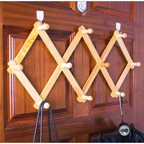 Wooden Wall Bag Hanger × 1