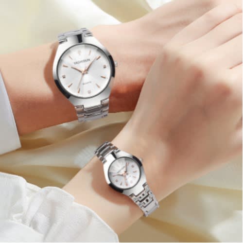 Non Fading Couple's Wristwatch - White & Silver