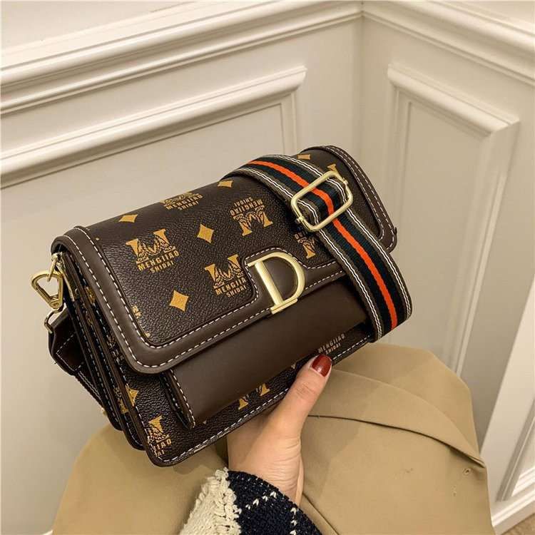 Beautiful Leather Ladies Bag