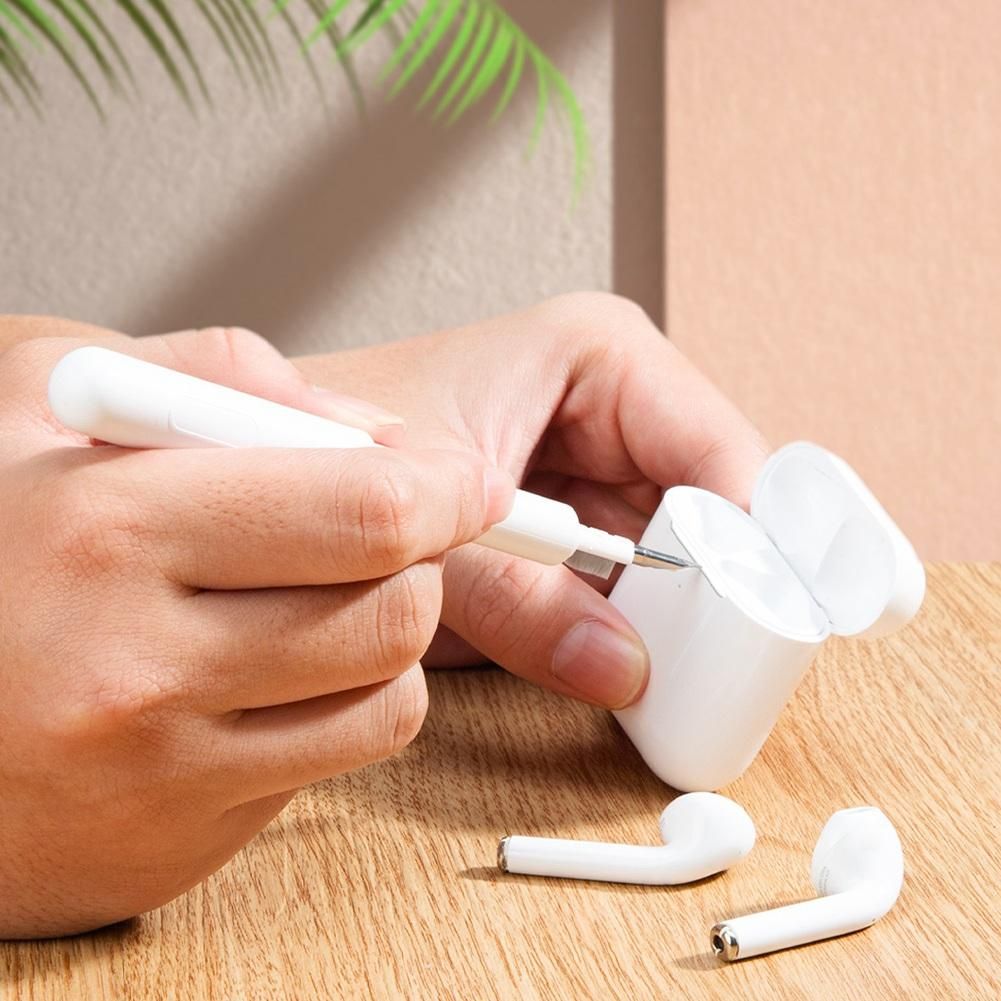 Portable 4-In-1 Headphone Cleaner Earbud Cleaning Pen