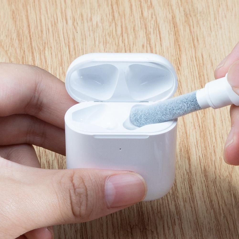 Portable 4-In-1 Headphone Cleaner Earbud Cleaning Pen