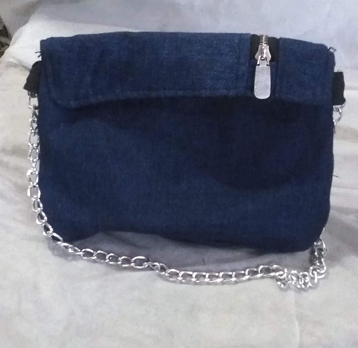 FLIP CUTE CHAIN DENIM HANDBAG