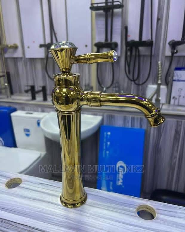 Long Gold Mixer Tap with Diamond Head