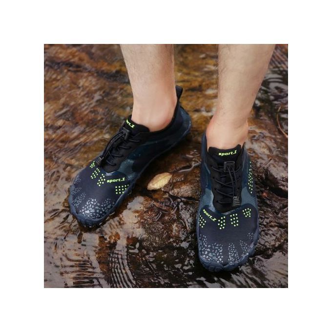 Unisex Water Shoes Breathable Lightweight Anti-Slip Quick Dry Footwear.