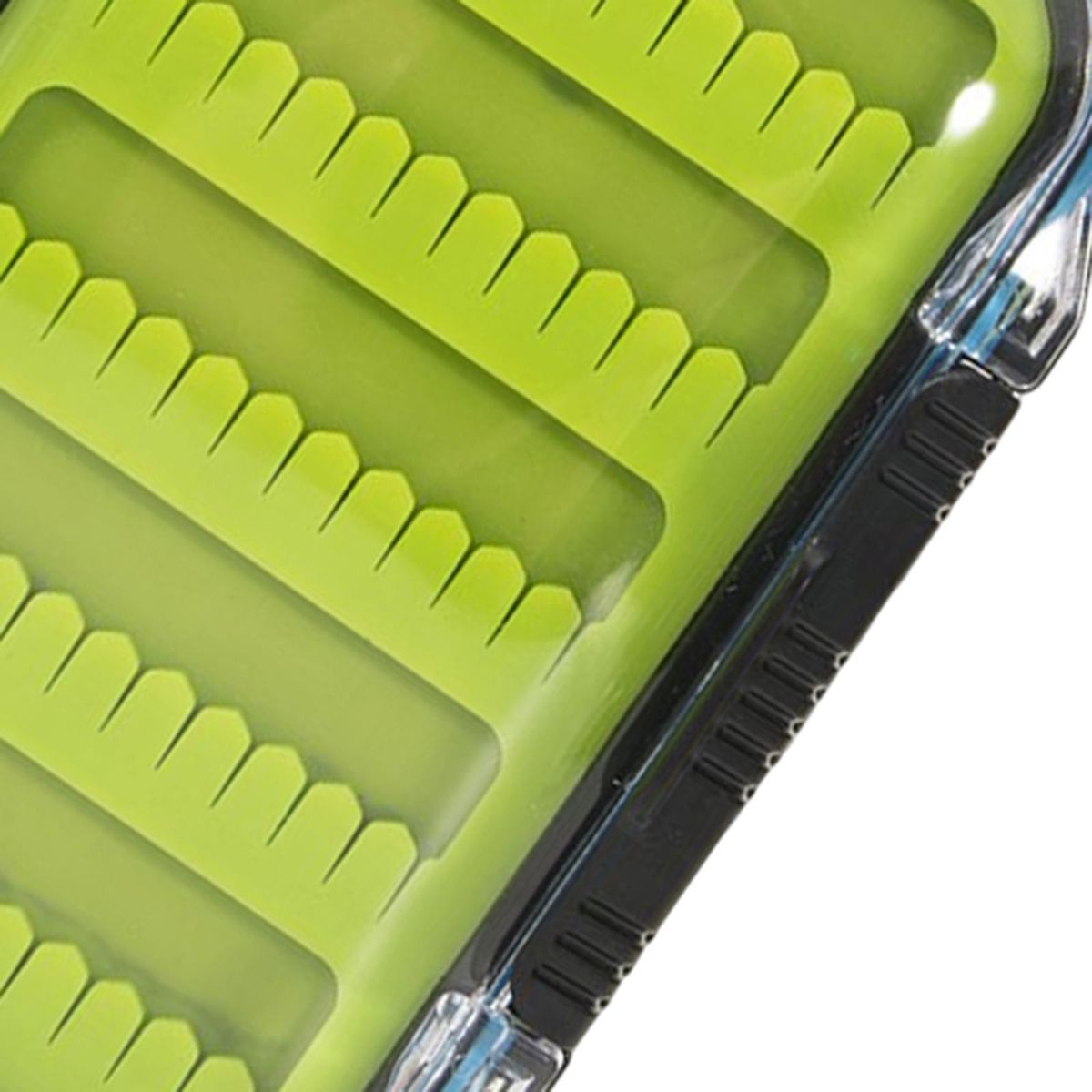 Fly  Box Streamer Flies Container Waterproof Green 106x76x36mm